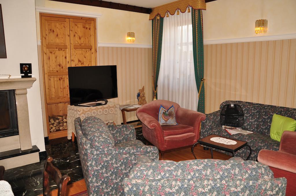 Hotel Dolomiten 도비아코 외부 사진