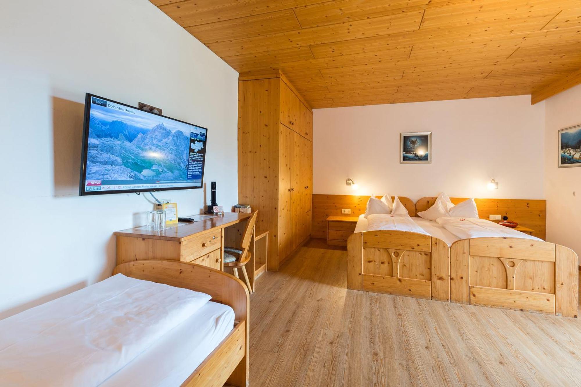Hotel Dolomiten 도비아코 외부 사진
